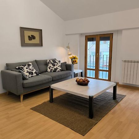 Apartamento El Loft Del Casco By Alogest Zaragoza Exterior foto