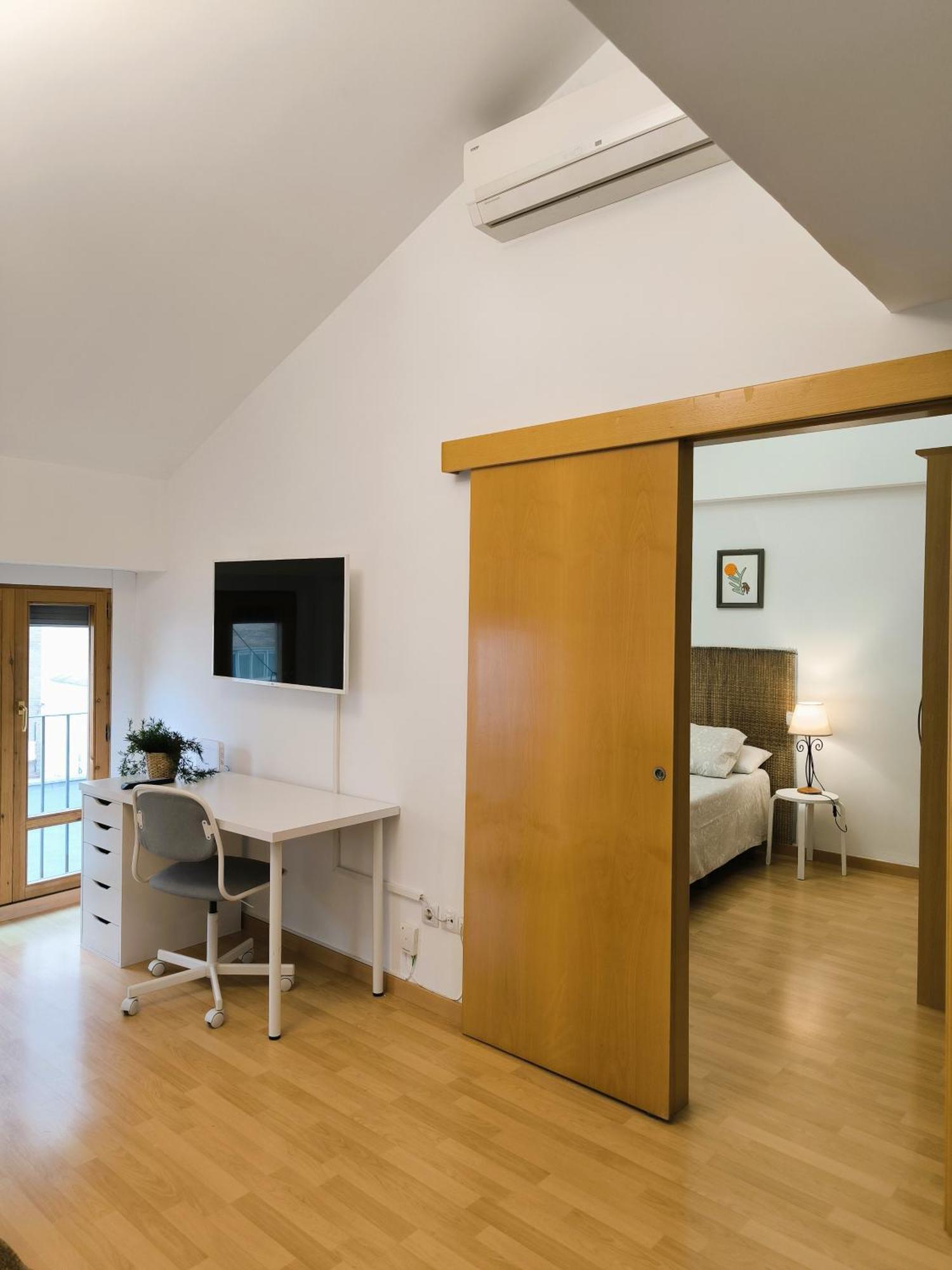 Apartamento El Loft Del Casco By Alogest Zaragoza Exterior foto